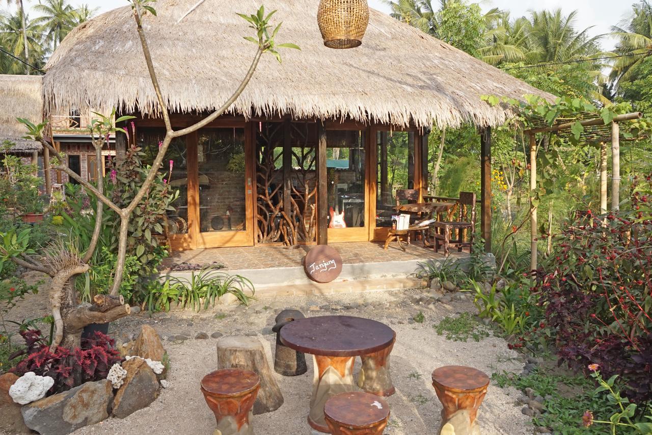 Bed and Breakfast Bale Jukung à Tanjung  Extérieur photo