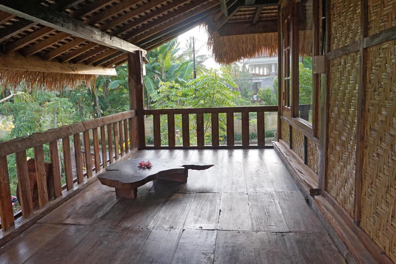 Bed and Breakfast Bale Jukung à Tanjung  Extérieur photo